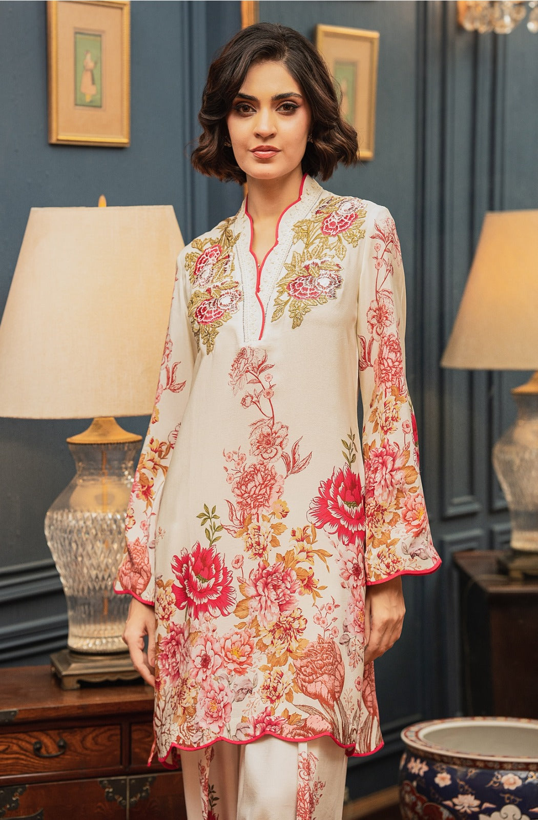 RUQ-569 PREMIUM EMBROIDED 2PC